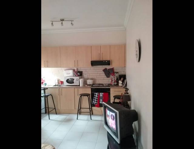 1 BEDROOM PROPERTY TO RENT IN KENILWORTH